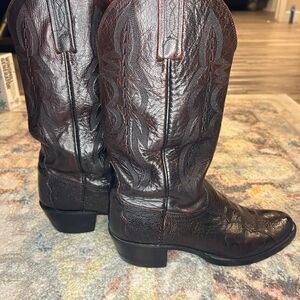 Lucchese ostrich leg leather cowboy boots size 8